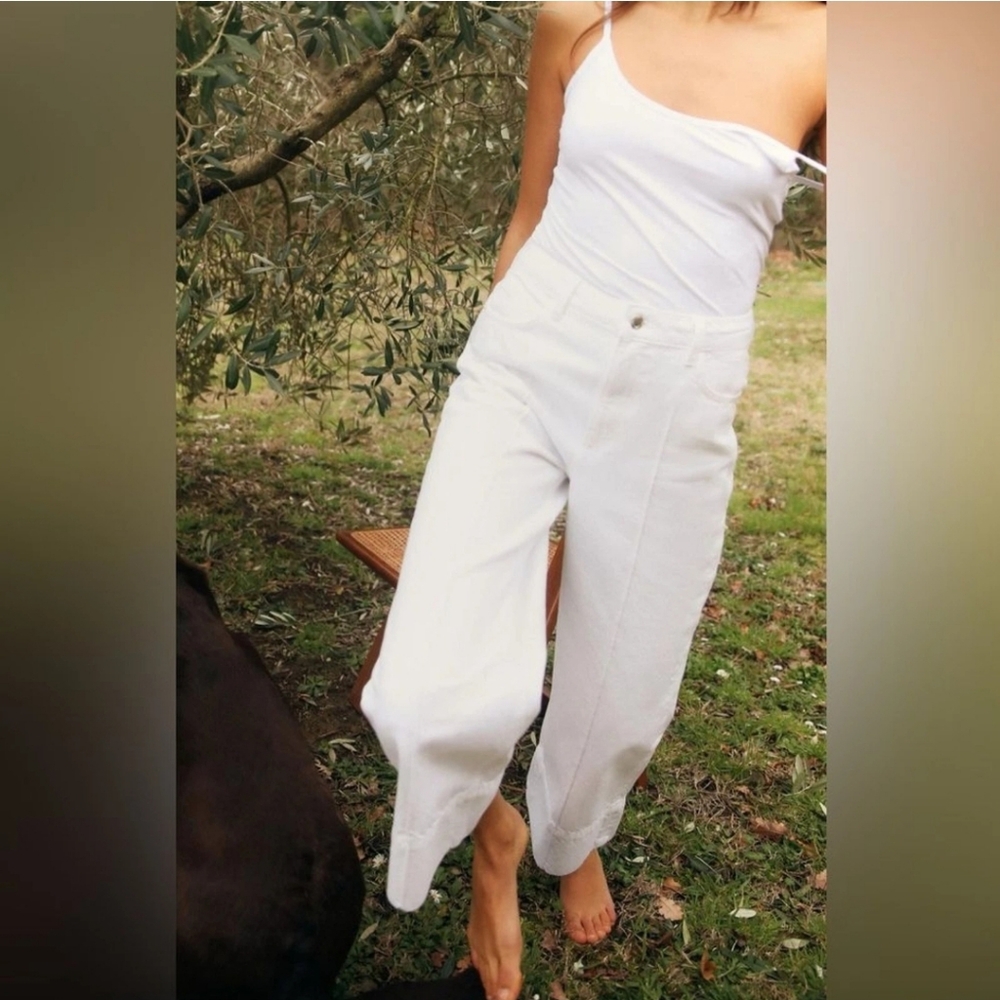 ZARA CROP WIDE LEG FRONT SEAM WHITE JEANS SIZE 4